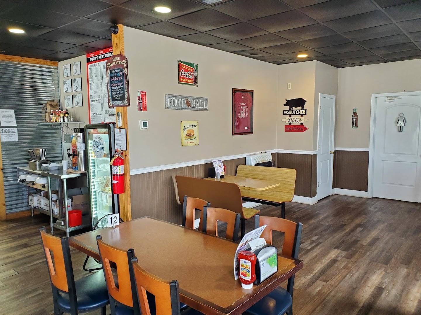 Puck's Restaurant