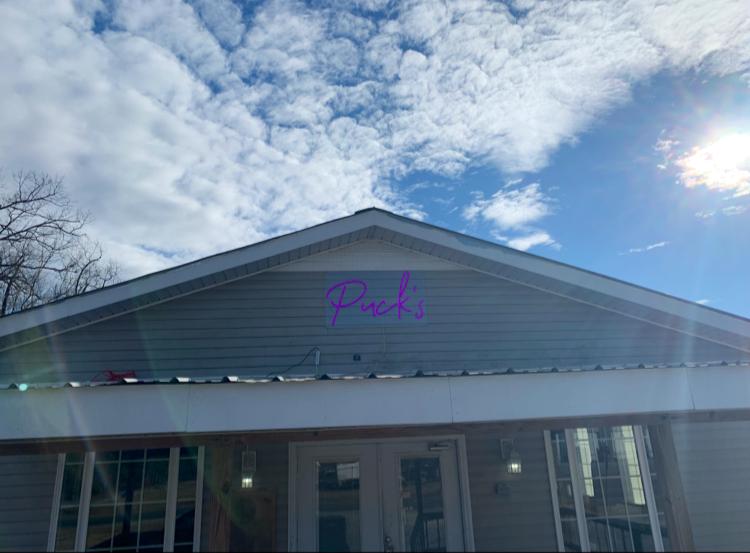 Puck's Restaurant