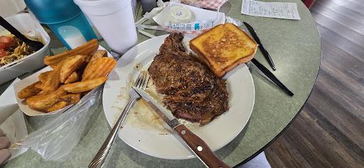 Puck's Restaurant